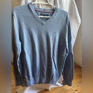 Men’s Tommy Hilfiger sweater